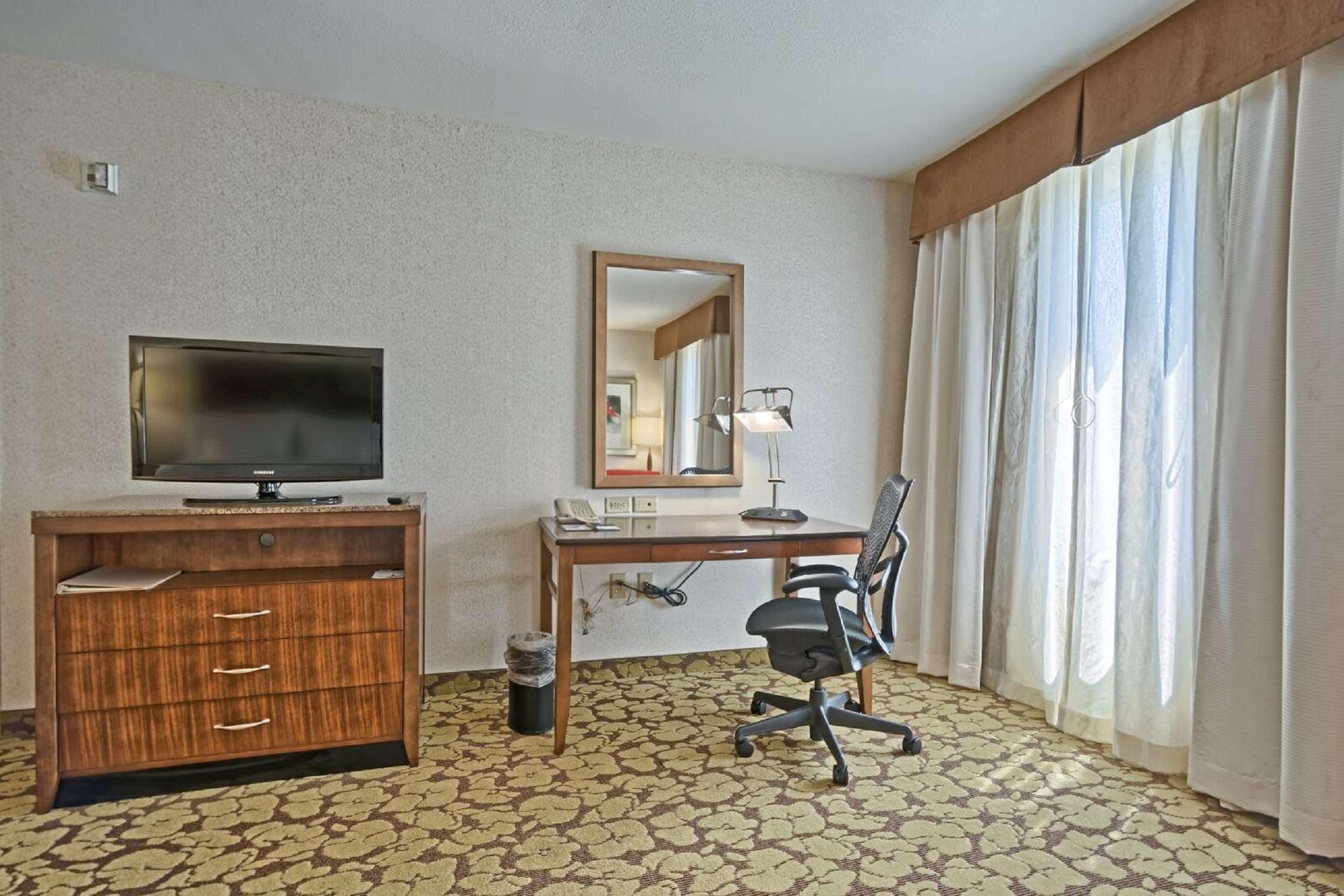Hilton Garden Inn By Hilton מאונט לאורל מראה חיצוני תמונה