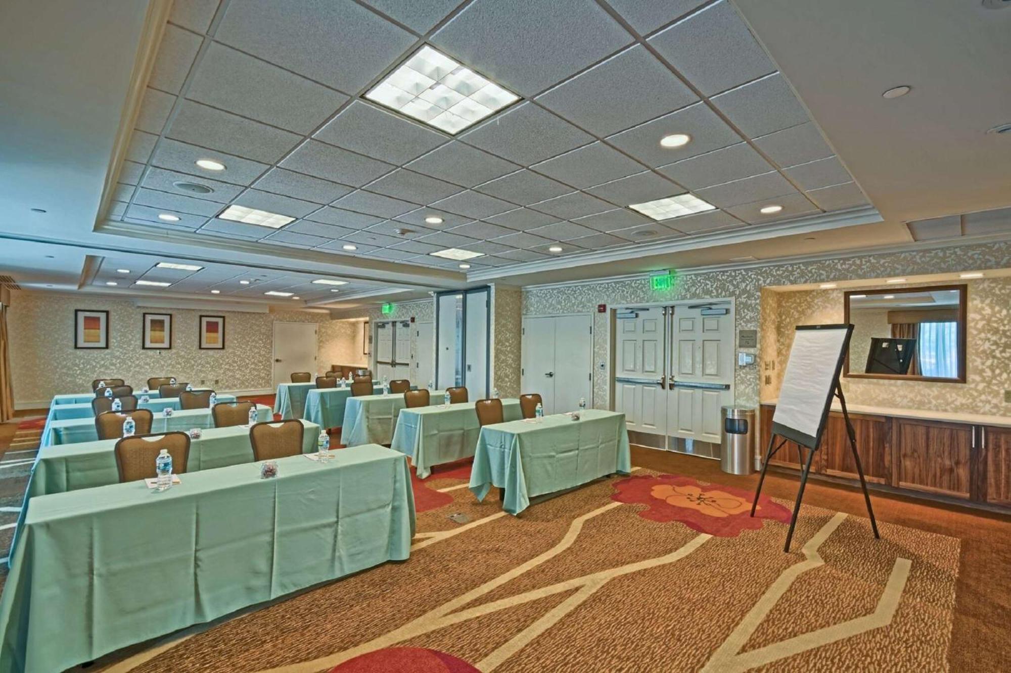 Hilton Garden Inn By Hilton מאונט לאורל מראה חיצוני תמונה